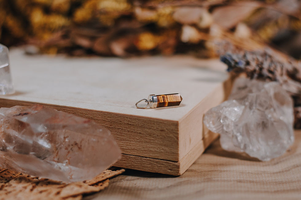 Thumbnail: Tiger’s Eye Point Silver Pendant