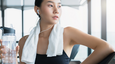 《流汗的魔法：為甚麼你的皮膚比你更需要運動？》