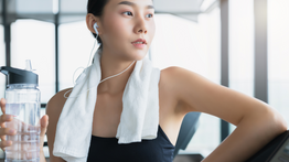 《流汗的魔法：為甚麼你的皮膚比你更需要運動？》