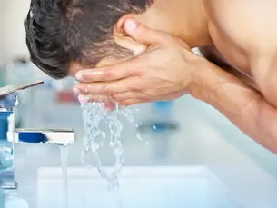 《臉,不只是洗乾淨那麼簡單:男士肌膚更新計劃 DermaSign LAP 登場》