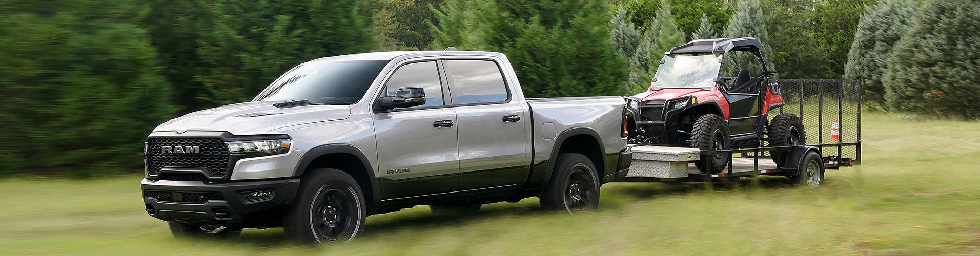ram-1500-v8-2026-1920x500.jpg