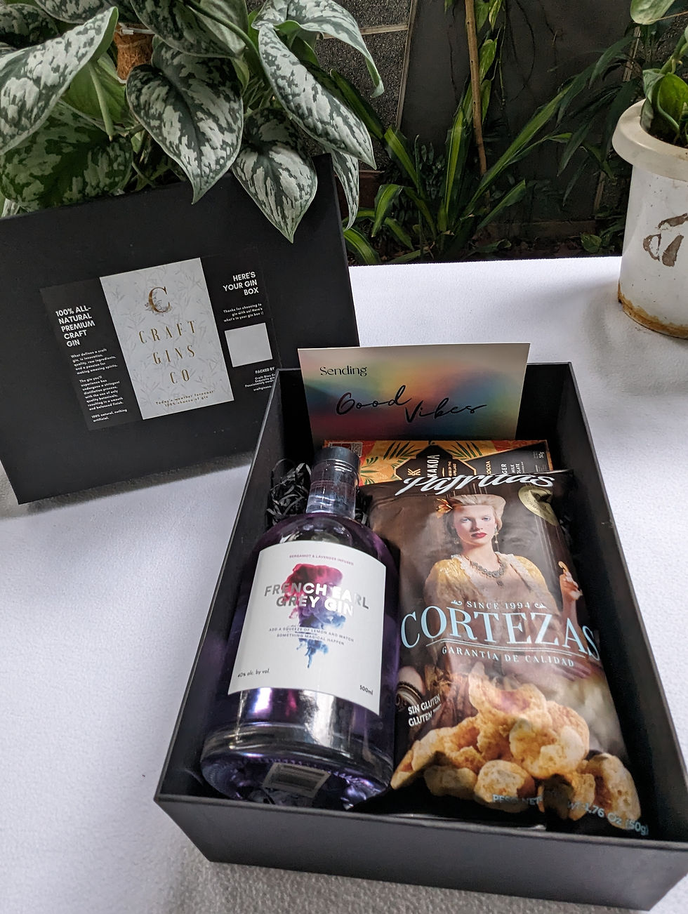 Thumbnail: Celebratory Gift Box