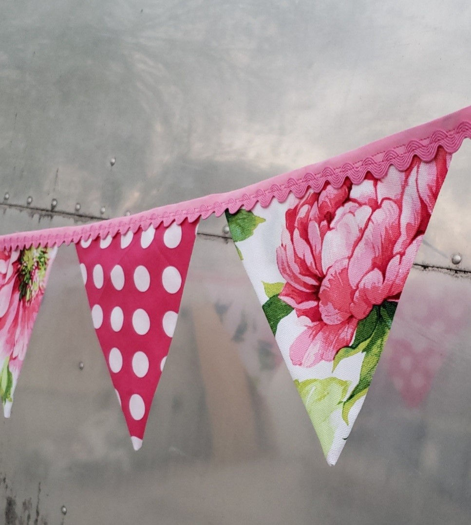 Peony and pink polka dots bunting with pink trim