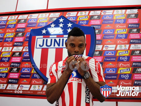 Miguel Ángel Borja ya firmó con Junior de Barranquilla