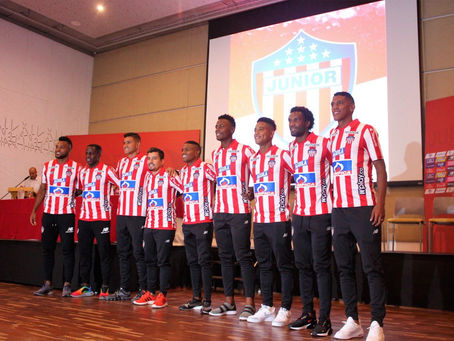Junior presentó a sus nueve refuerzos para esta temporada