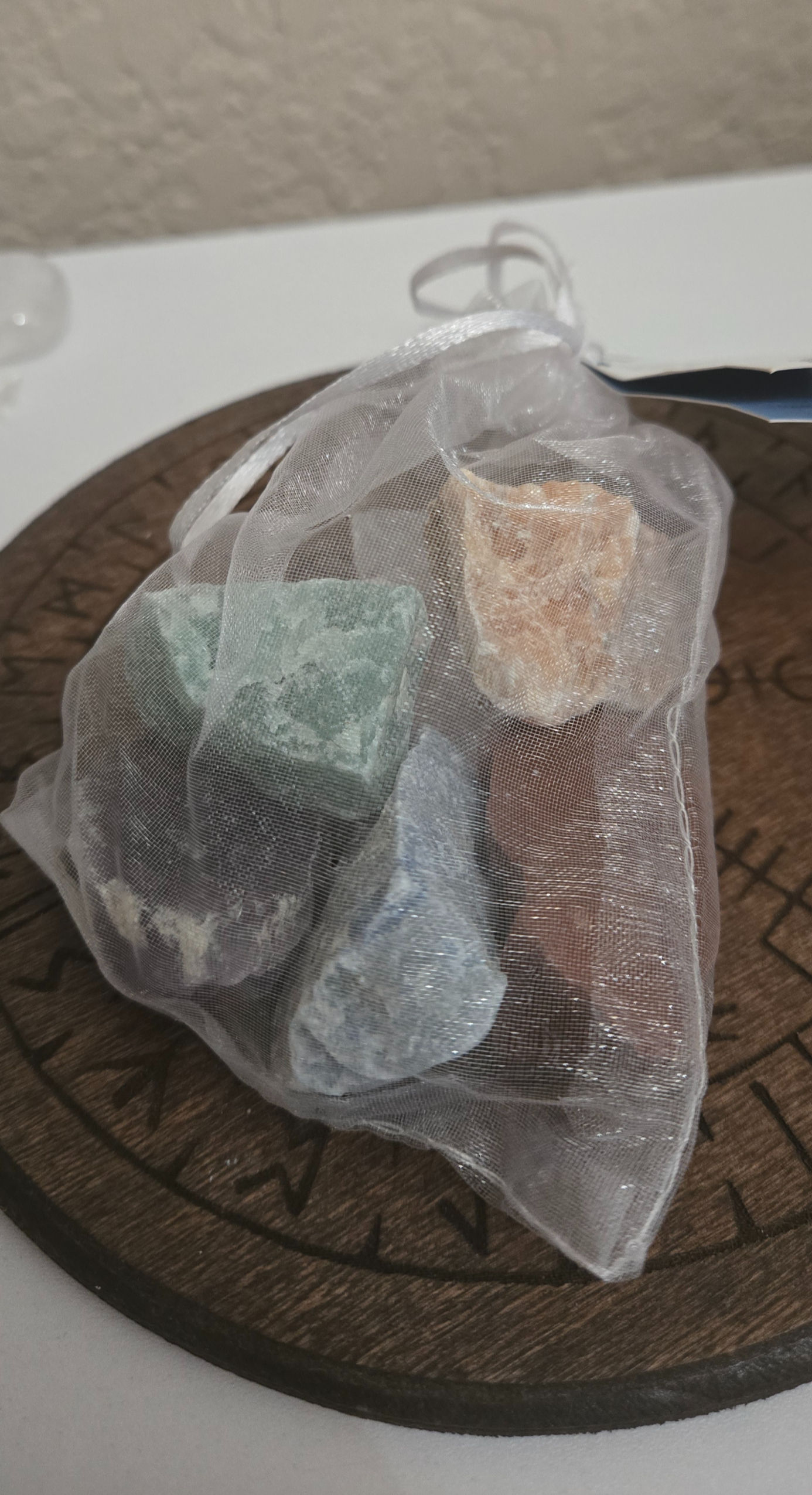 Chakra's Crystals Pack