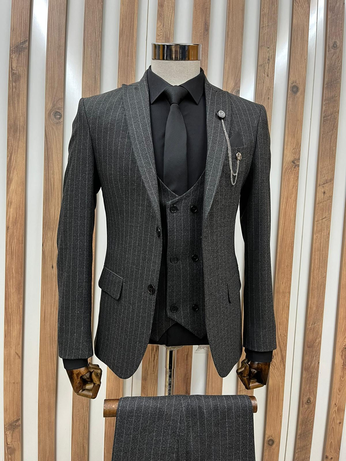 Füme Çizgili Yelekli Takım Elbise