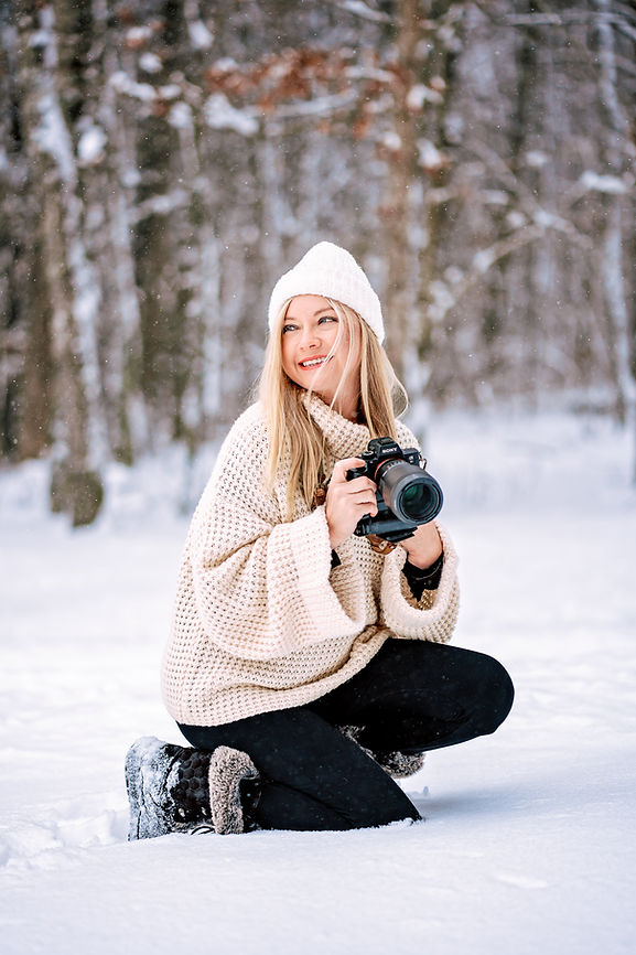 photographer-branding-photos-snow-1-7.JPG
