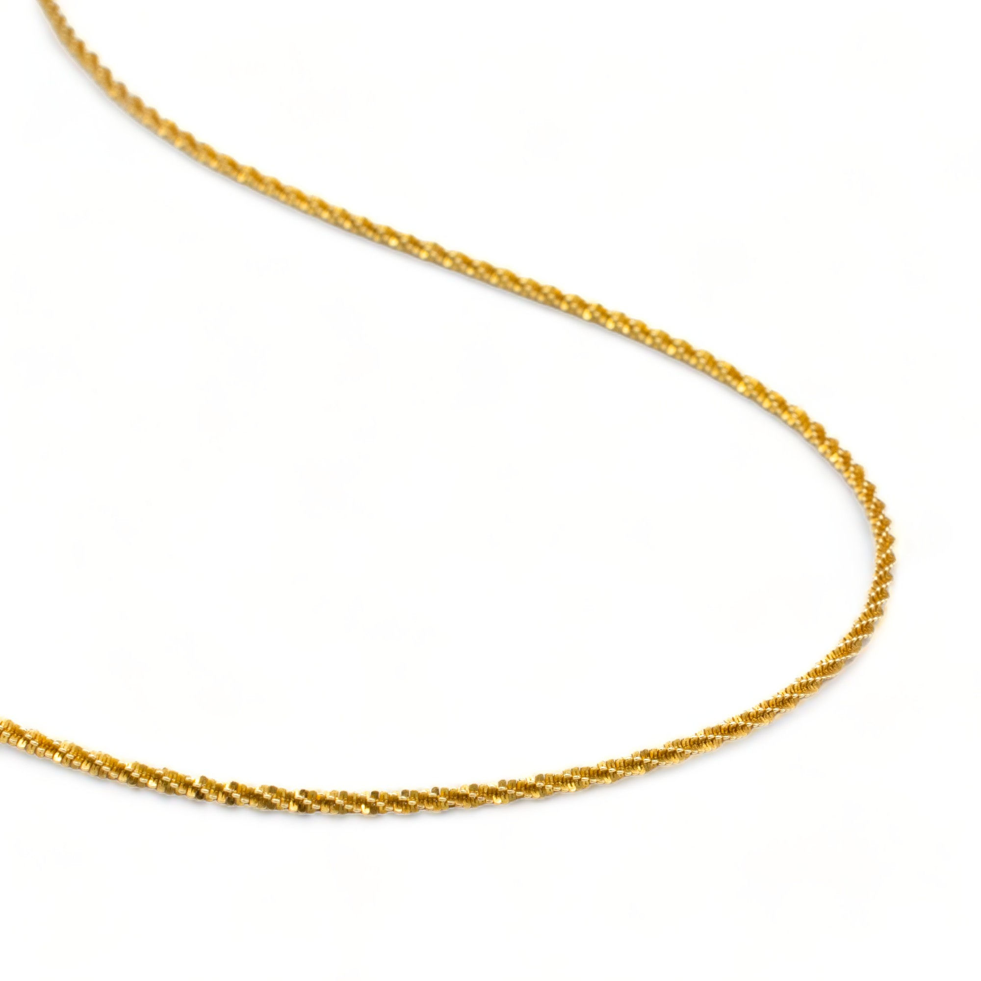 Delicate Chain Necklace Gold