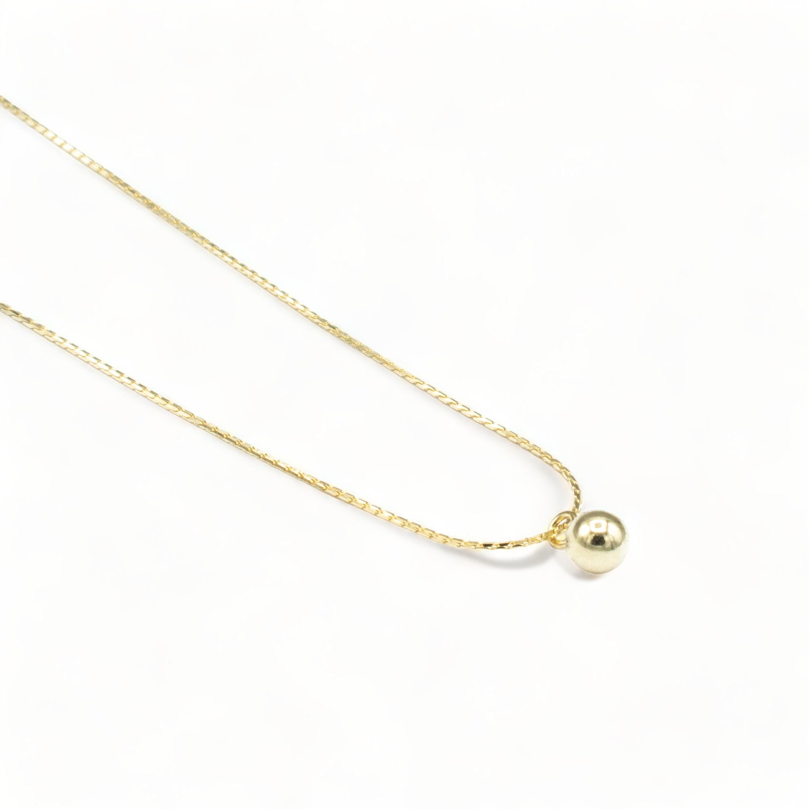 Dazzling Elegance Pendant Necklace Gold