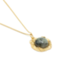 Mademoiselle Pendant Necklace Gold with Opal Stone