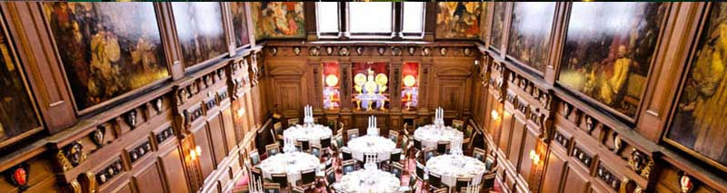 Skinners Hall blends tradition with modern technology, thanks to the adoption of Chexology's sms system in their cloakroom. 