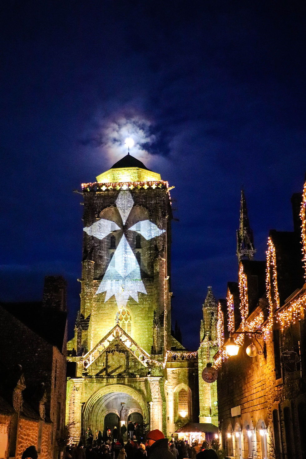 Locronan : Une Féerie Bretonne Incontournable
