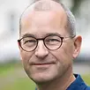 Ved Peter Vedsted, læge og professor ved Universitetklinik for Innovative Patientforløb, Institut for Klinisk Medicin, Aarhus Universitet og Forskningsenheden for Almen Praksis i Aarhus.