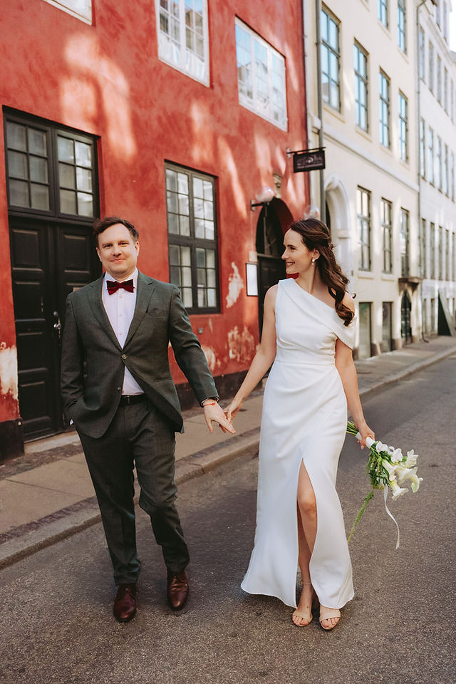 Romantic couple portraits in Copenhagen