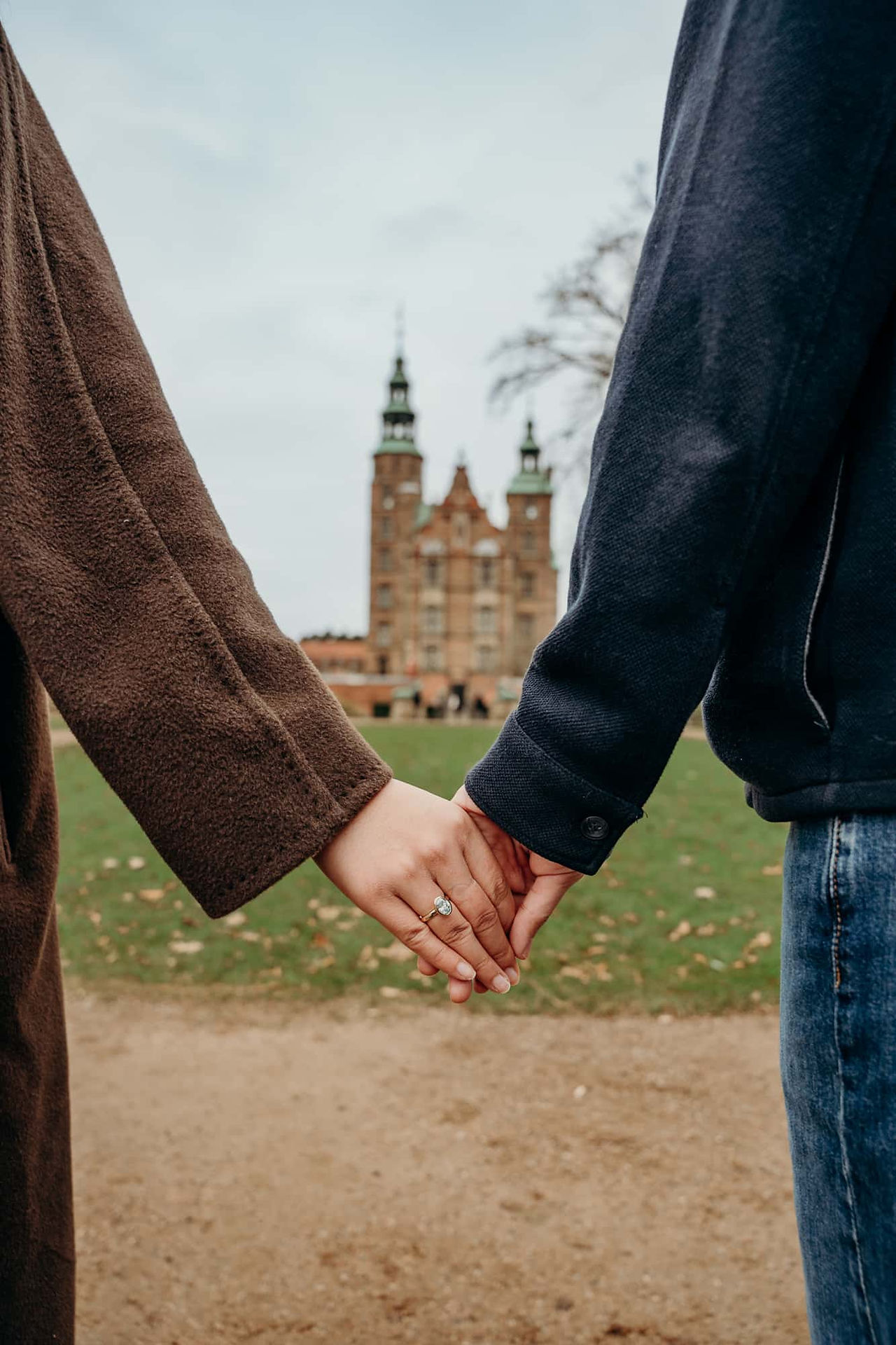 Engagement Photo in Kings Garden