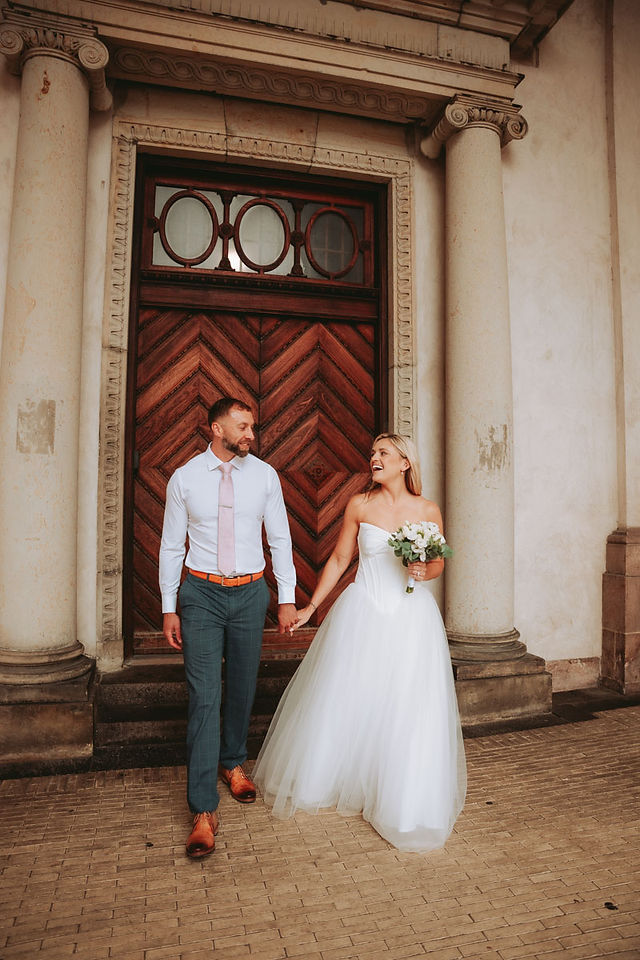 intimate Copenhagen elopement photography