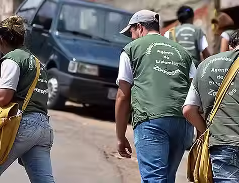 Agentes de endemias visitam 12 bairros nesta semana em JF
