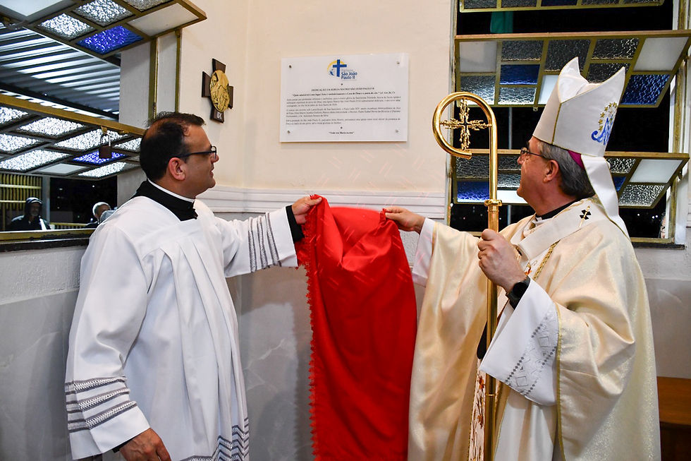 Marco histórico: a alegria e gratidão da dedicação da Matriz e Consagração do Altar da Paróquia São João Paulo II