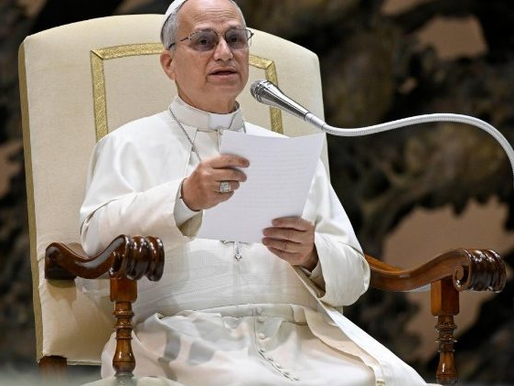 Papa Leão XIV: 'Deus fala através da Bíblia, devemos interpretá-la sem fundamentalismos'