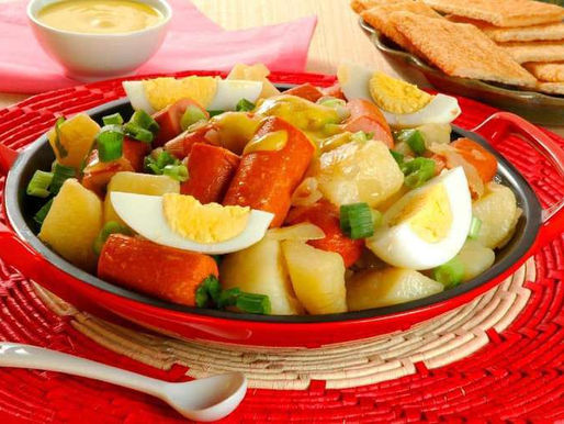 Salada Quente de Batata com Salsicha