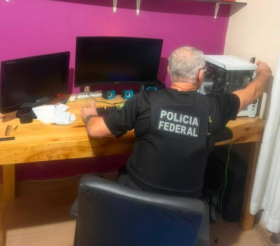 Polícia Federal faz operação contra abuso sexual infantil em JF
