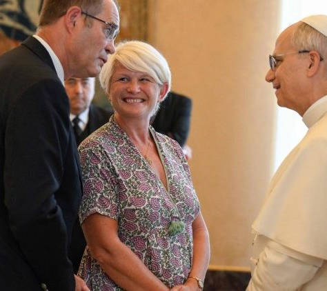 Papa Leão XIV diz a políticos da França no Vaticano: 'com coragem, colocar em prática a doutrina de Jesus no dia a dia'