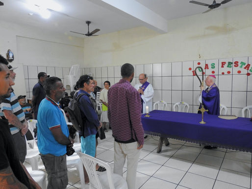 Com presença de Dom Gil, Pequeninos de Jesus celebram Missa de Natal