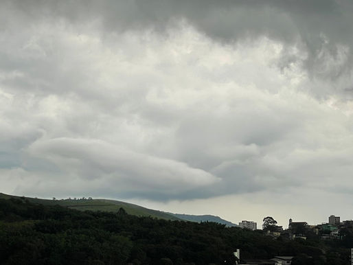 Previsão do tempo em Juiz de Fora: fim de semana com céu nublado e chance de chuvas