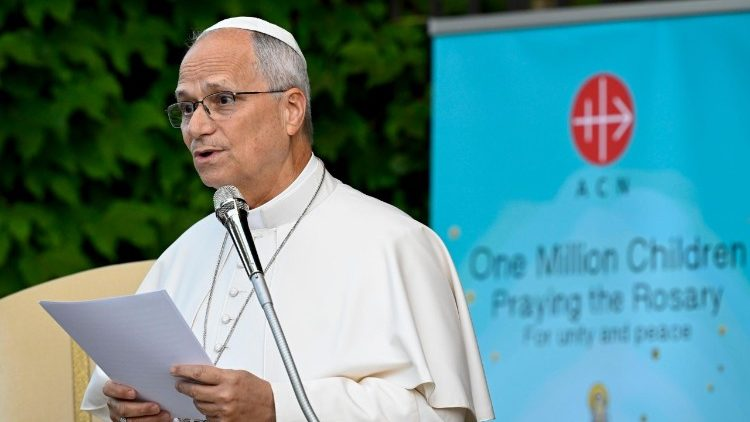 Papa Leão XIV: um milhão de crianças rezam 50 milhões de Ave-Marias pedindo a paz no mundo