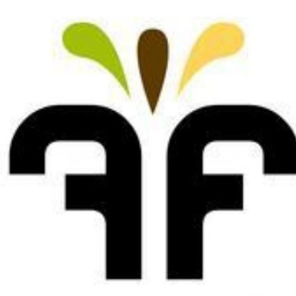 Writer: Five Fold Group