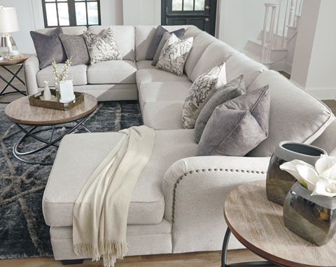 Thumbnail: Dellara 4-Pc Sectional