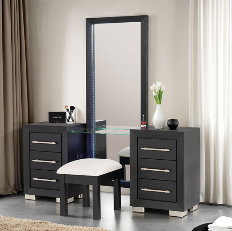 Thumbnail: Ashbourne Vanity Set