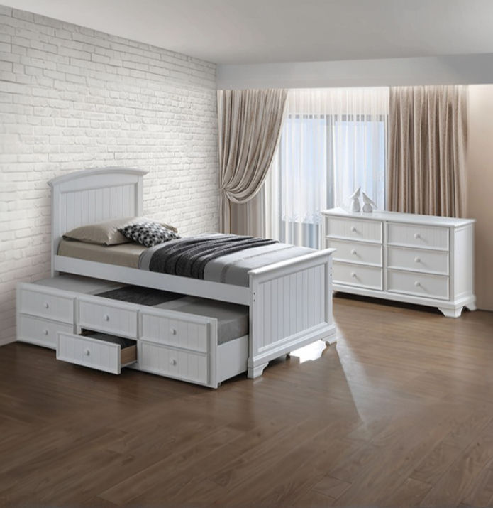 Fanton Bedroom Set