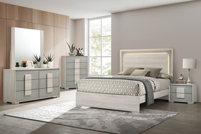 Thumbnail: Lincolt  4 Pc Queen Bedroom Set
