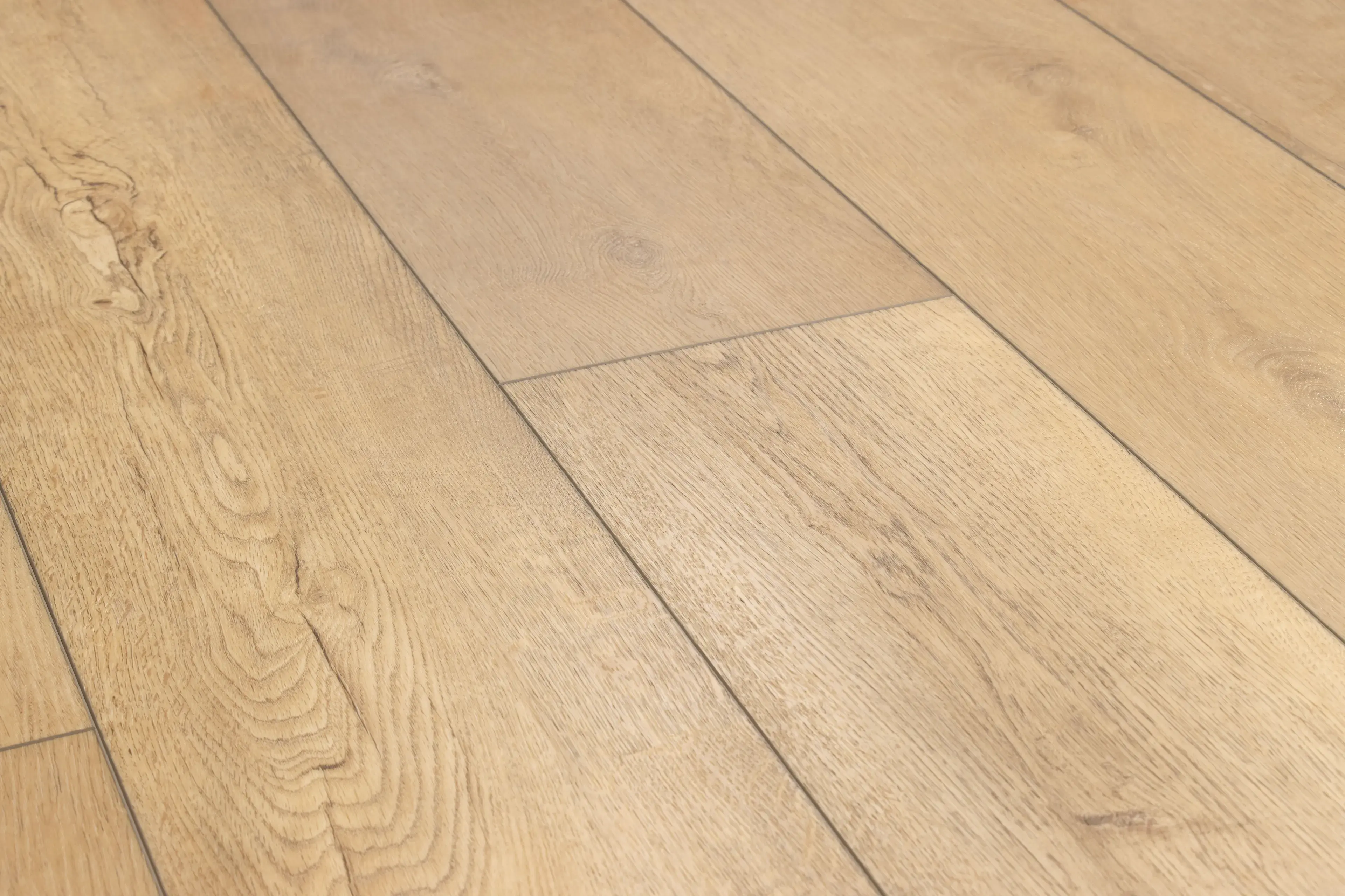 Laguna Sand Legends Vinyl Flooring 60 x 9 x 1/2