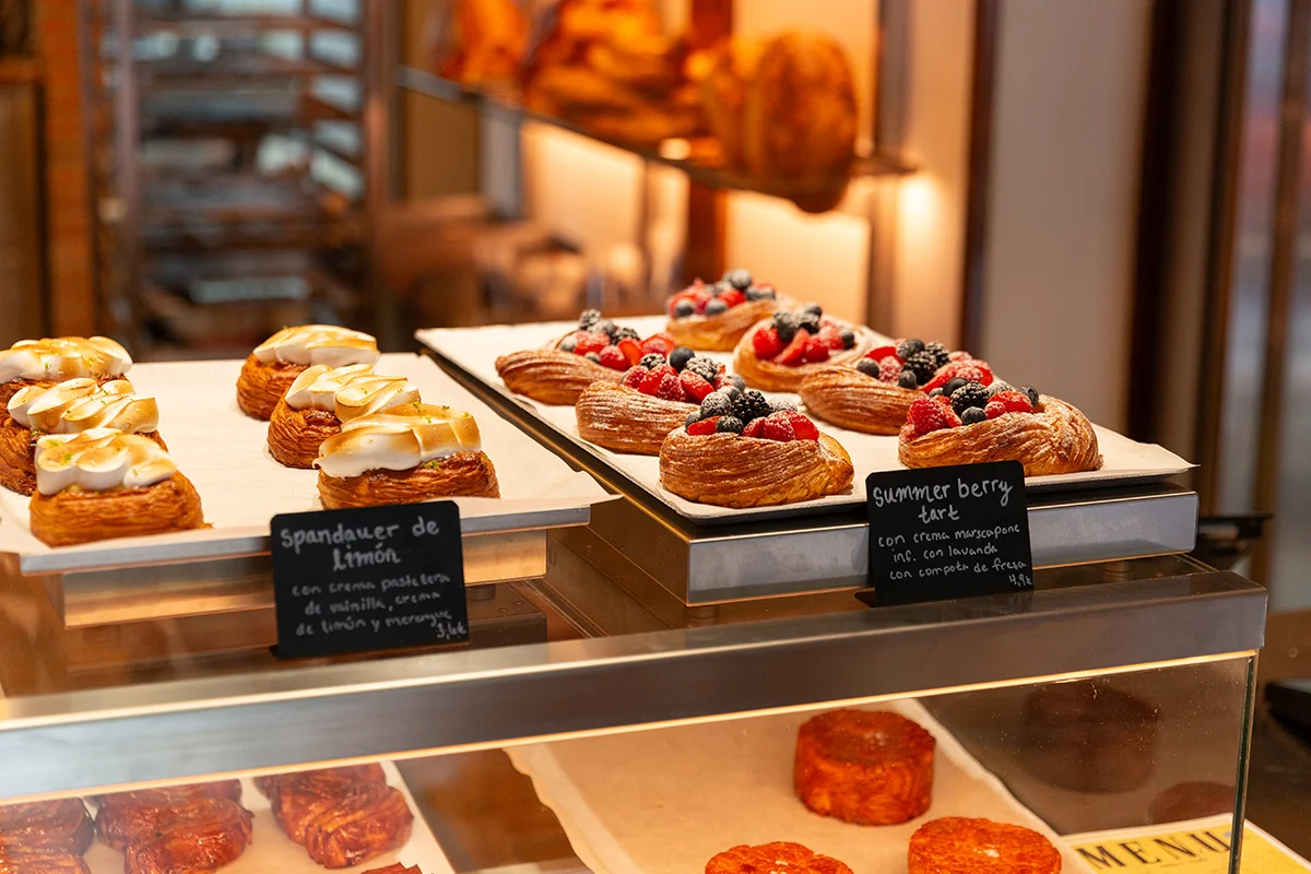 Abre TOVA Bakery, la primera pastelería de inspiración judía en Madrid