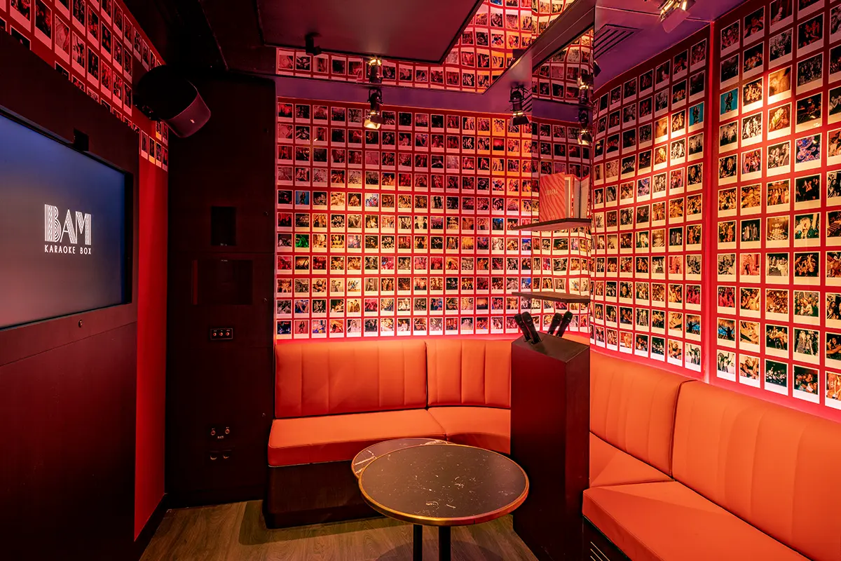 Bumble y BAM Karaoke Box tienen el plan perfecto para tu próxima cita.  