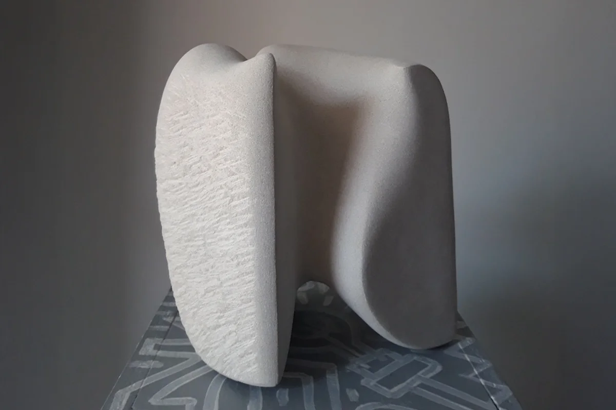 Día del Escultor: 4 creadores que redefinen el arte tridimensional en España 