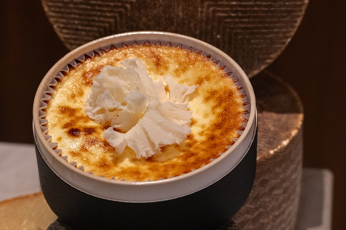 ADIANO y Álex Cordobés: la tarta de queso que redefine la excelencia madrileña