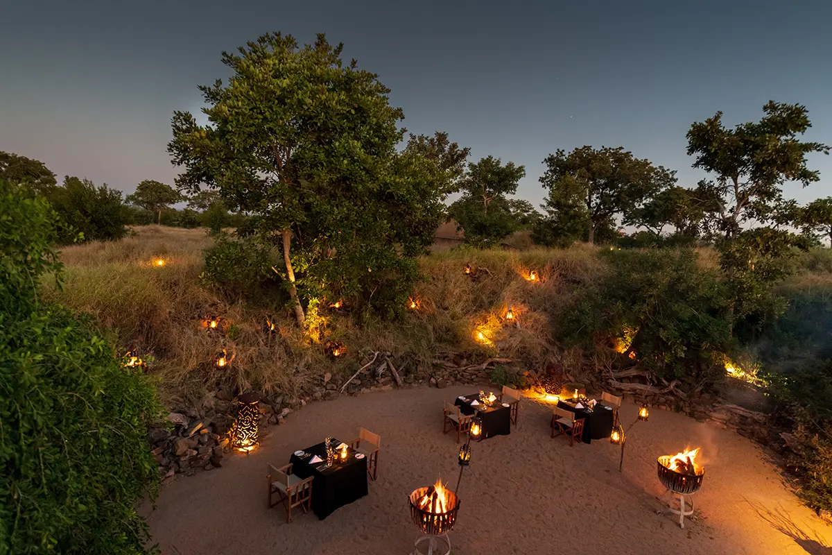 Earth Lodge Amber Villa
