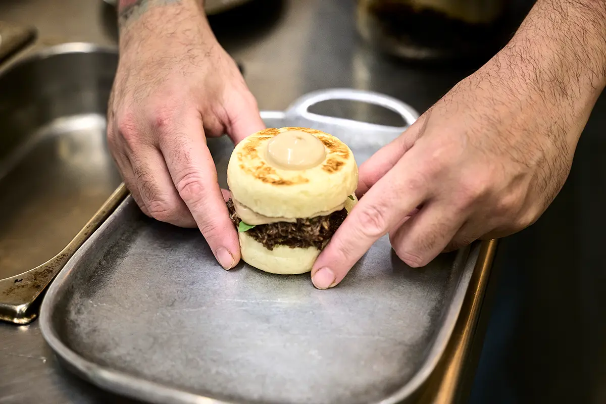 NOCHES DE MERCADO - Guía Repsol transforma el Mercado de Vallehermoso