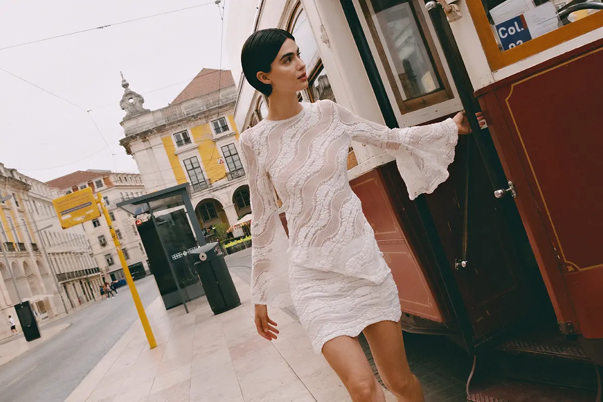 Charo Ruiz Reinventa el Estilo Adlib con Ondara, su Colección de Invierno 