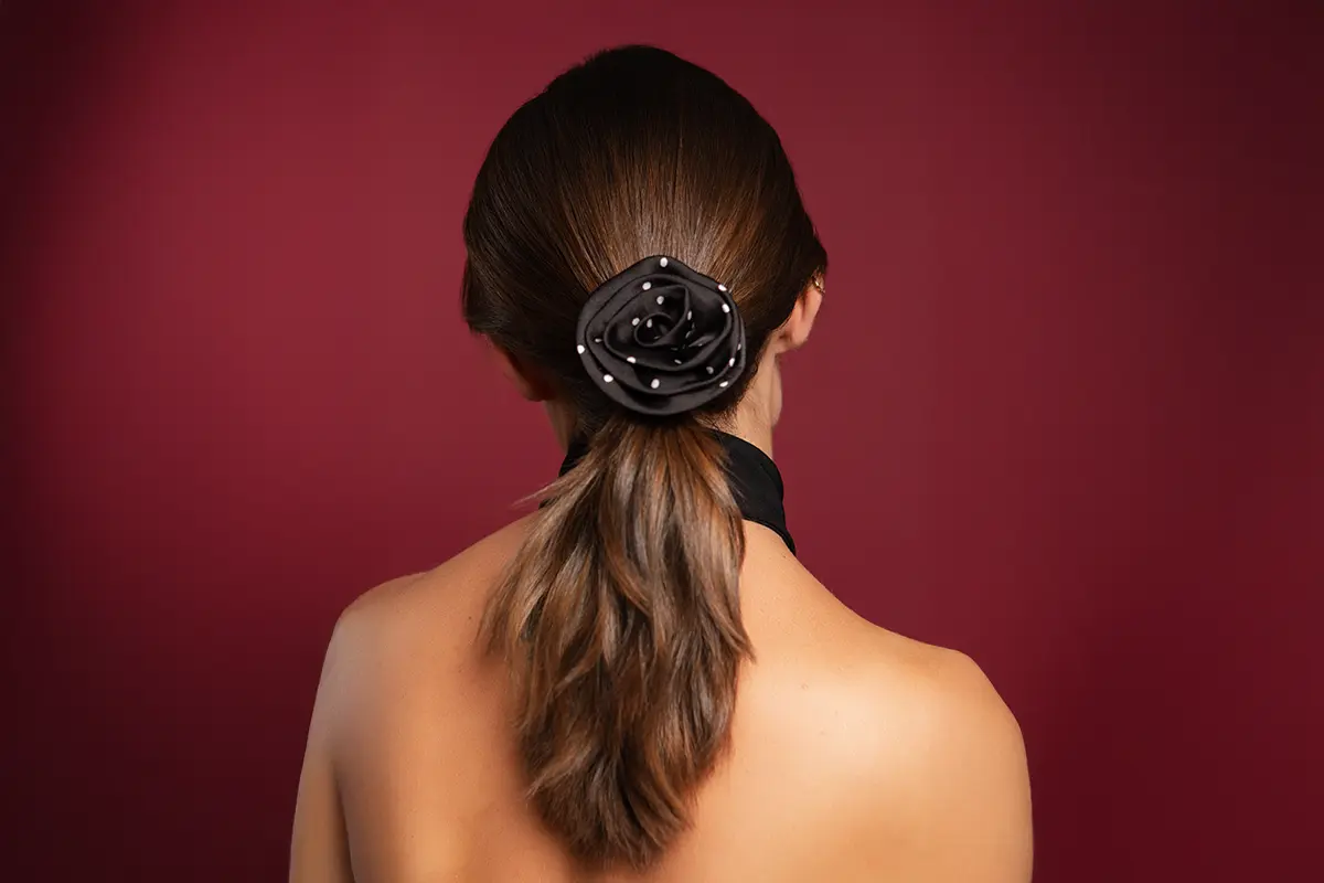 Peinados de Fiesta 2025: Del efecto wet hair de Jean Louis David a las ondas Hollywood de Noelia Jiménez 