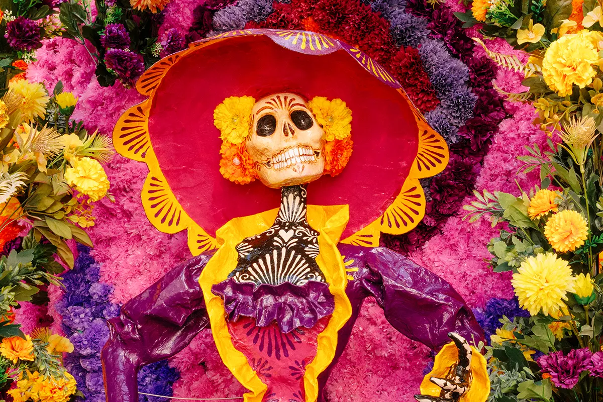 Tradición, Gastronomía y Artesanía Mexicana en las Rozas Village