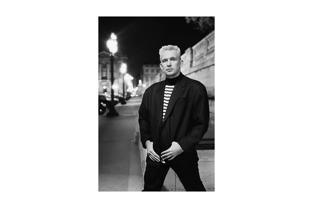 Arte y fotografía que atraviesan mundos este verano 