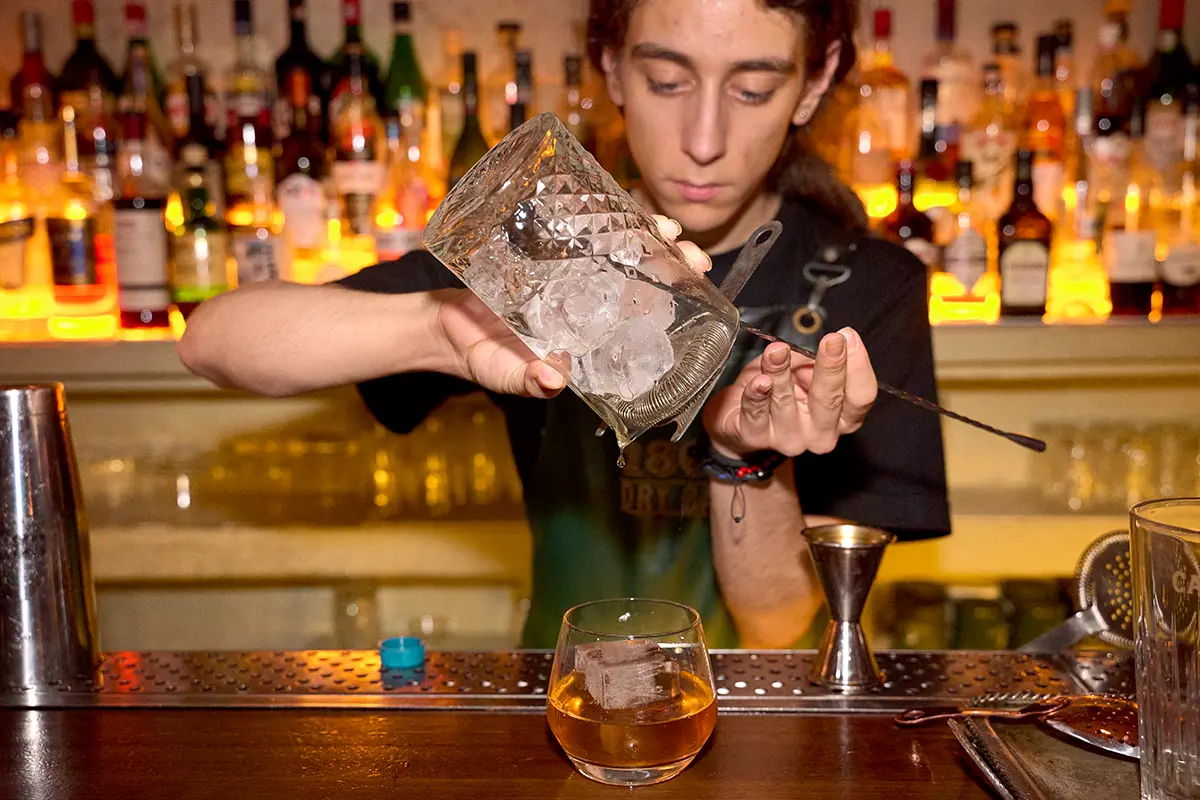 NOCHES DE MERCADO - Guía Repsol transforma el Mercado de Vallehermoso