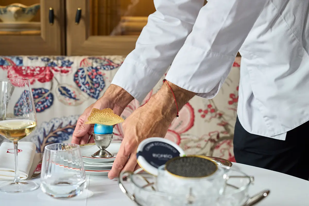 Madrid estrena pop-up de lujo para probar el primer caviar ecológico del mundo