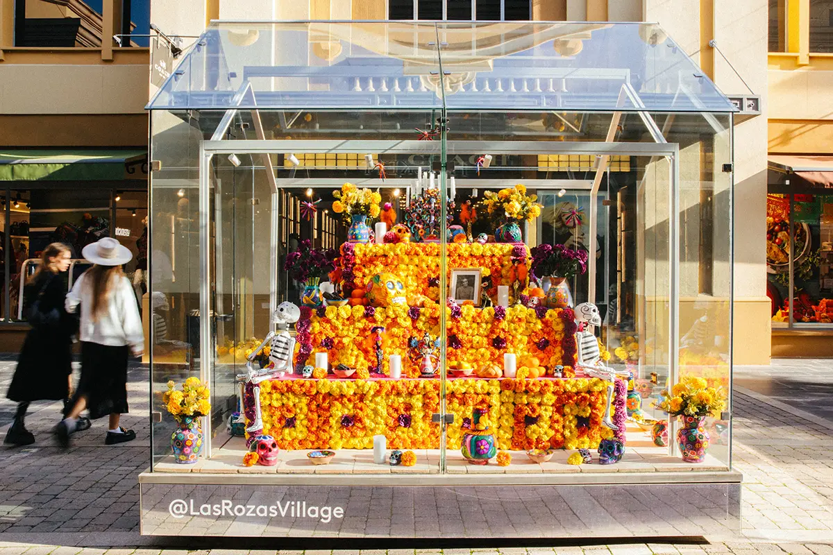 Tradición, Gastronomía y Artesanía Mexicana en las Rozas Village