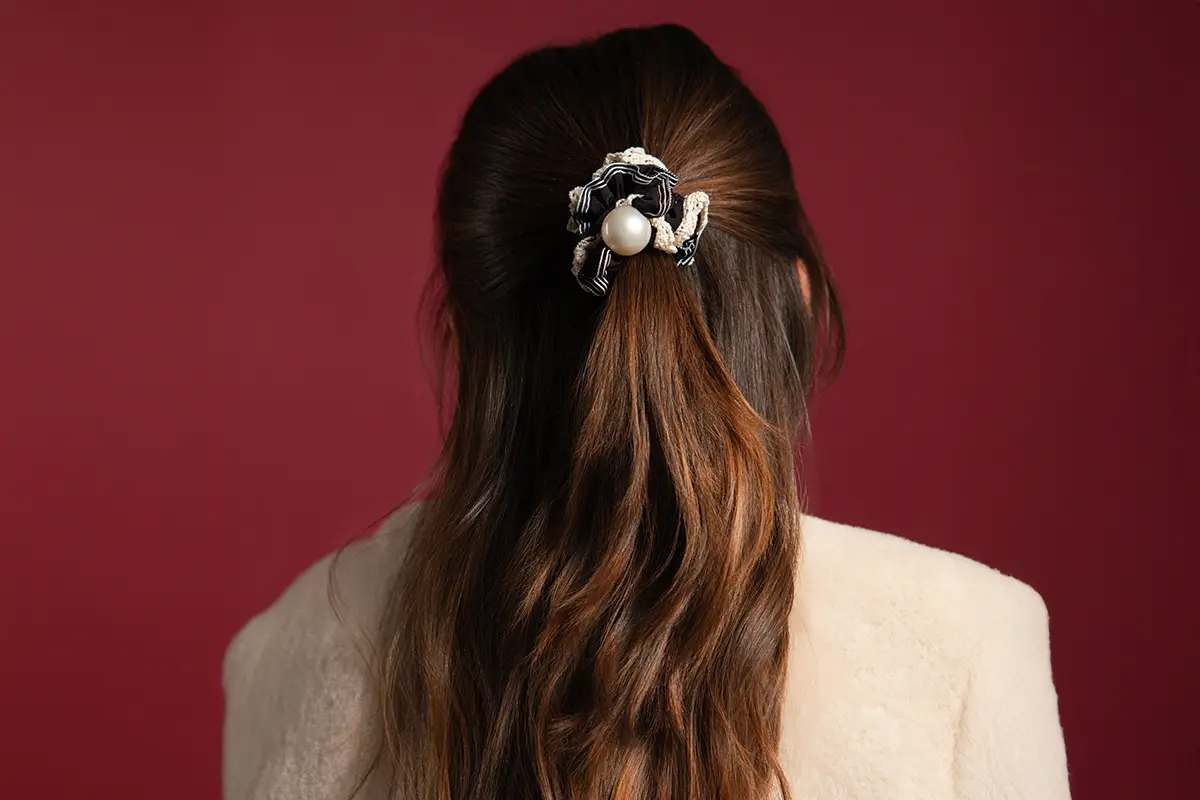 Peinados de Fiesta 2025: Del efecto wet hair de Jean Louis David a las ondas Hollywood de Noelia Jiménez 